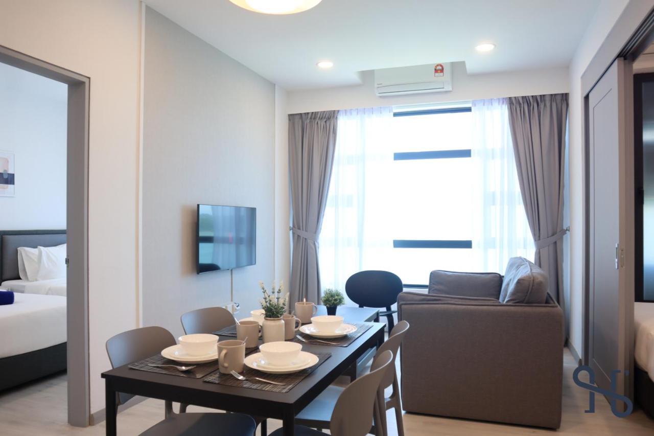 Homesuite' Home At Jesselton Quay Кота-Кінабалу Екстер'єр фото